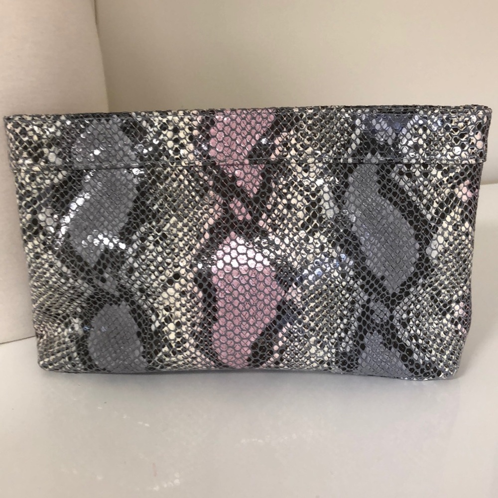 Oliveve Clutch